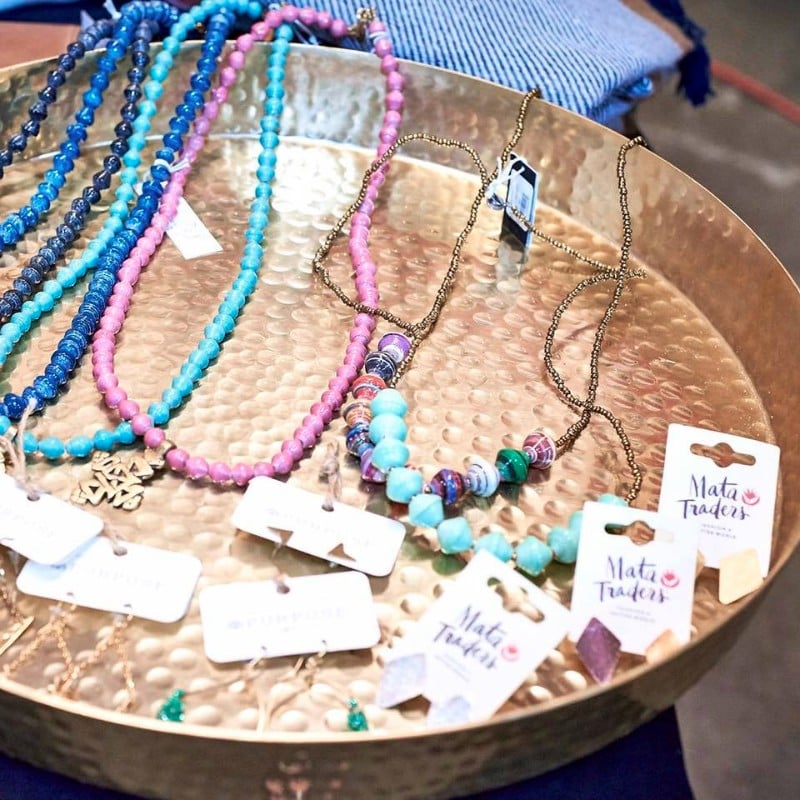 21752384_1560103927386392_1192486778845376463_n