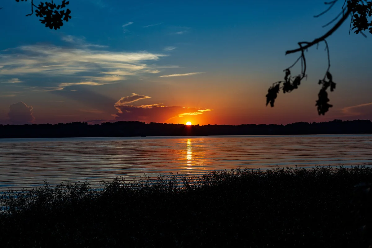 SunsetatBadinLake small.jpg