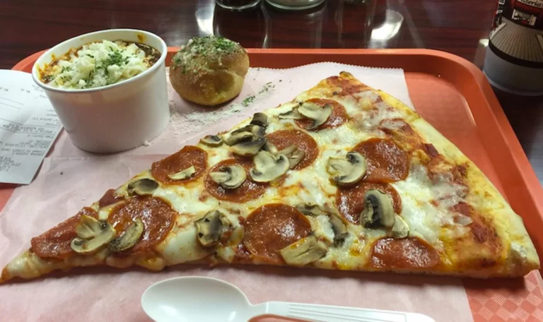 nypizza food 768x456