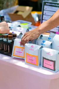 81738E98 8A29 43B1 AD5B 06572D739898