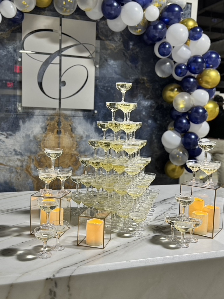 A9ADC293 CC37 49F6 9856 A32497E14E70 1 105 c